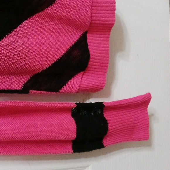 Women's XL Lightweight Pullover - Picture 3 of 4